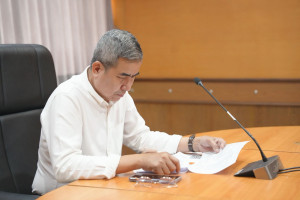 01.jpg